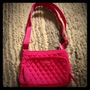 NWOT Vera Bradley little hipster in Fuschia